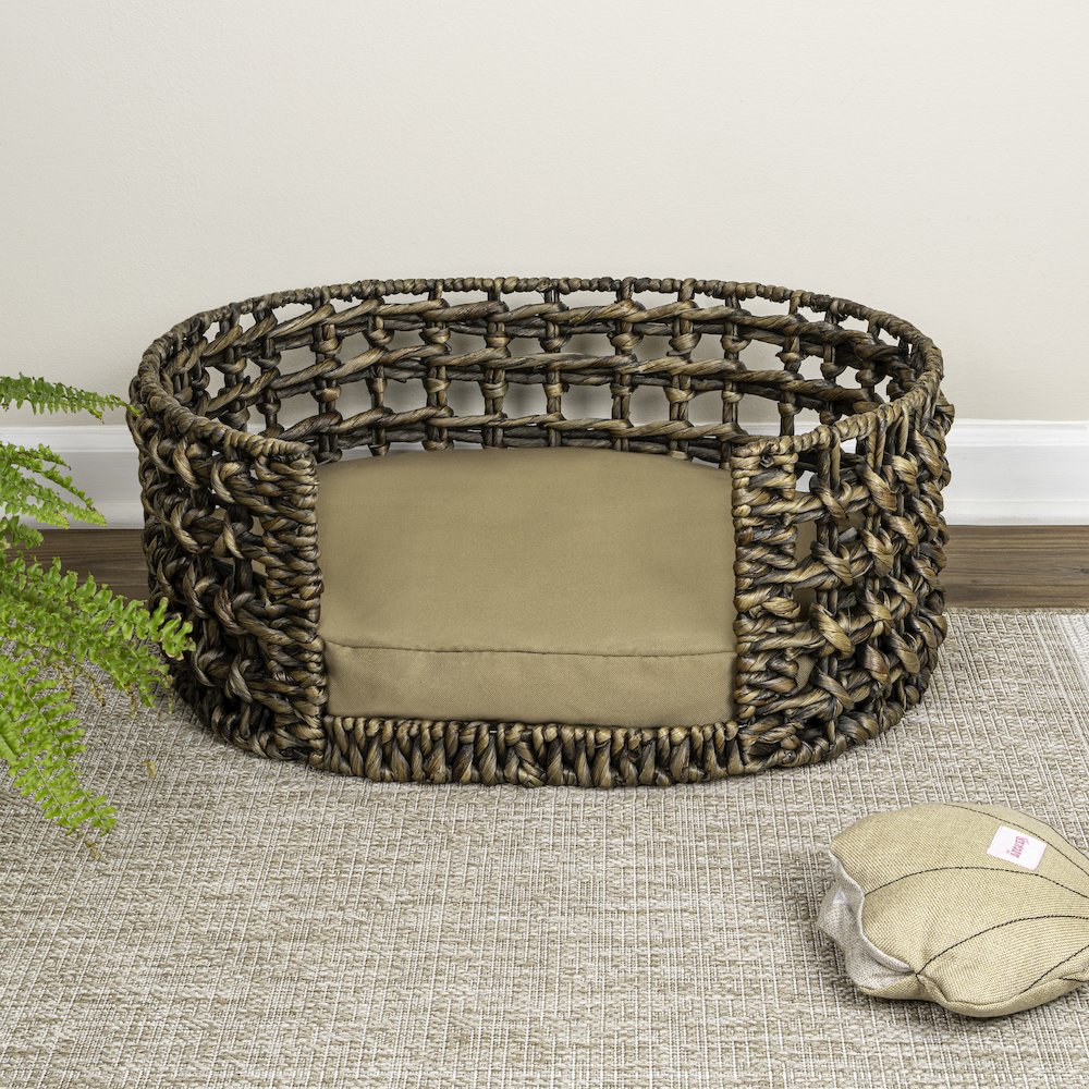 Gigi Modern Bohemian Handwoven Hyacinth Open-Weave Oval Pet Bed
