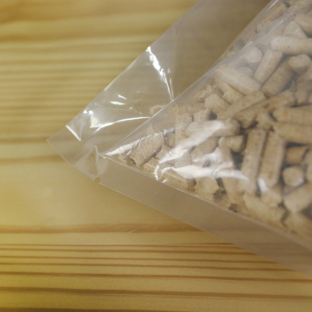Casual Home 100% Natural Pine Wood Non-Clumping Cat Litter Wood Pellets - 8 lbs