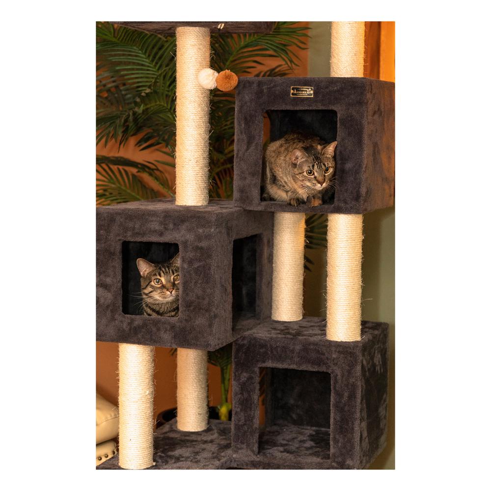 Real Wood Griant Cat Tower With Condos For Multiple Cats