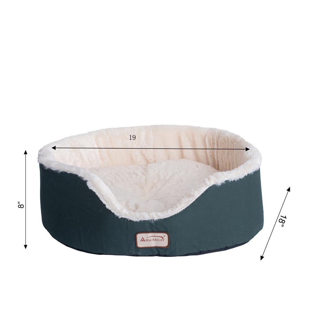 Pet Bed Laurel Green And Ivory