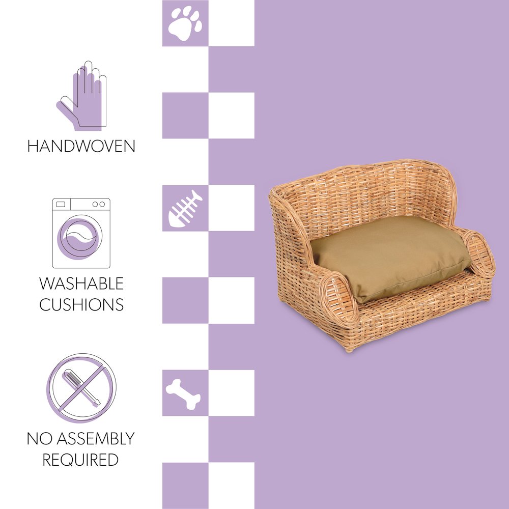 Classic Mediterranean Water Hyacinth Pet Daybed with Cushion, Light Brown