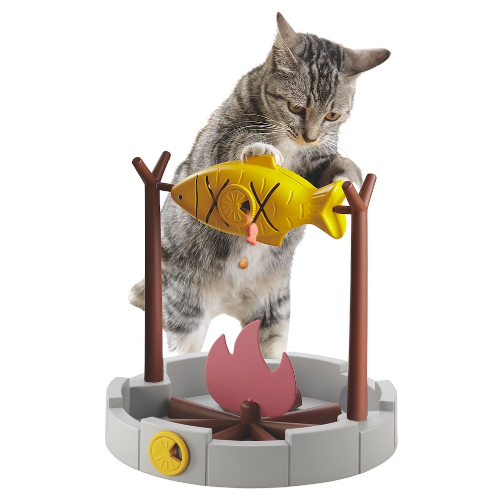 Grilled Fish Toy Slow Feeder and Treat Dispenser with Rotating Fish