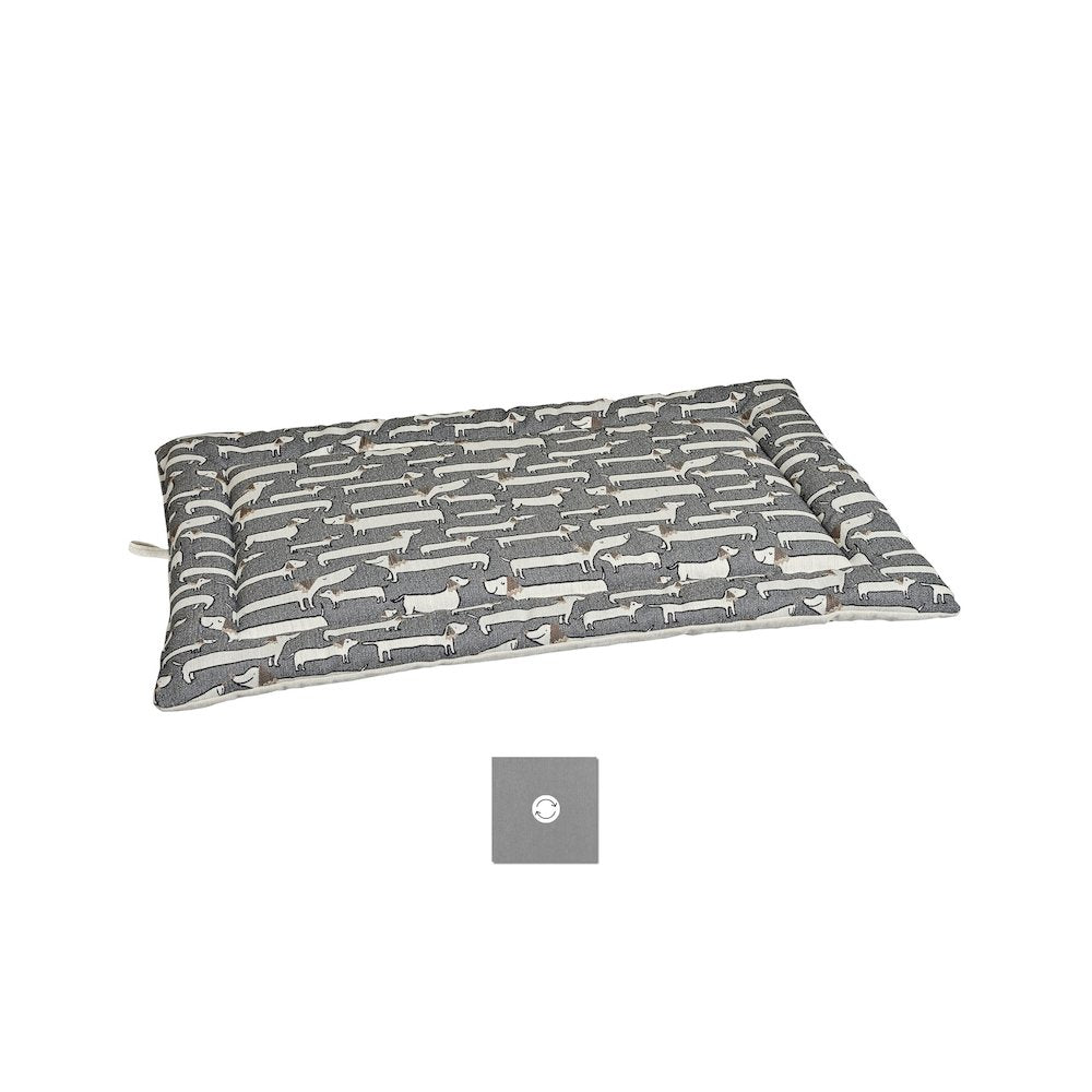 Cosmopolitan Mat For Dogs in Dashing Dogs Fabric Finish Size - SML