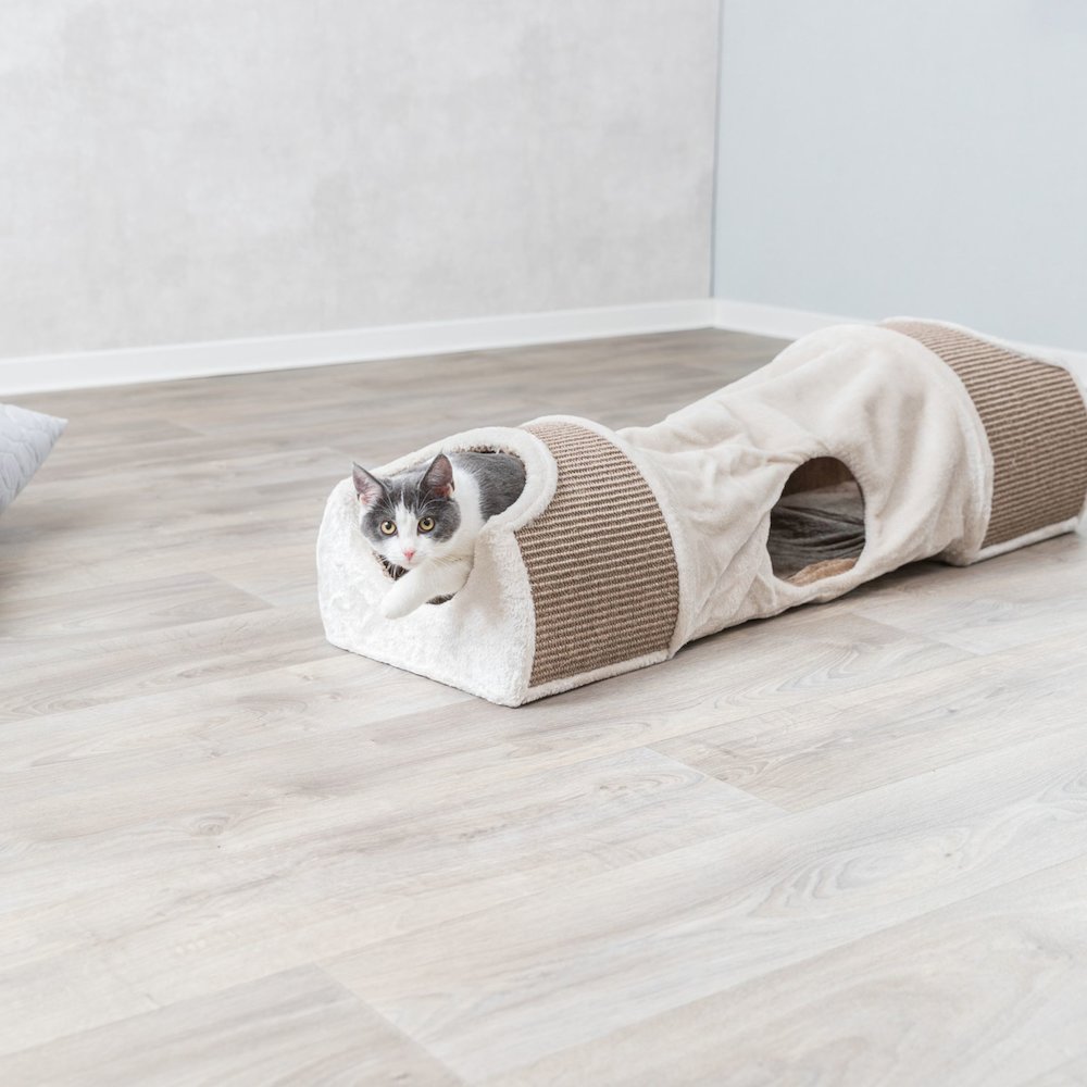 Sisal & Plush 1-Level 11.8" Cat Condos with Scratching Surface, Tunnel & Cat Toy